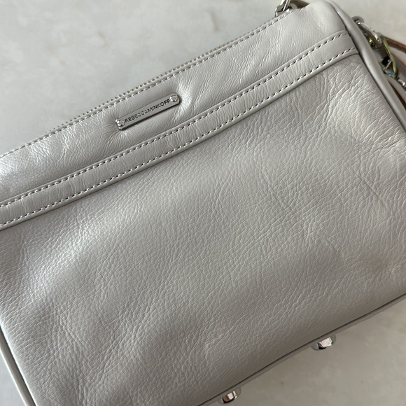 NWT Rebecca Minkoff Quilted Mini MAC Crossbody Bag Ash Grey - Picture 4 of 12